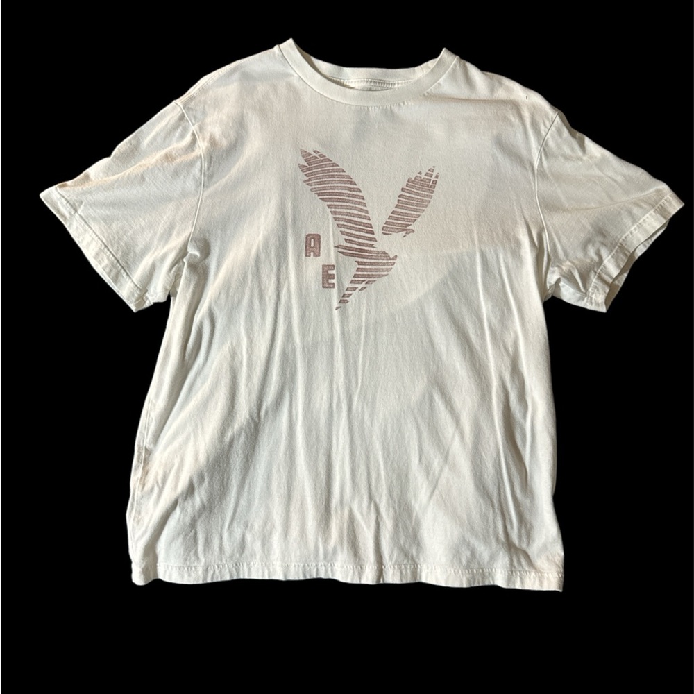 White American Eagle Outfitter’s T-Shirt with Eagle Print
